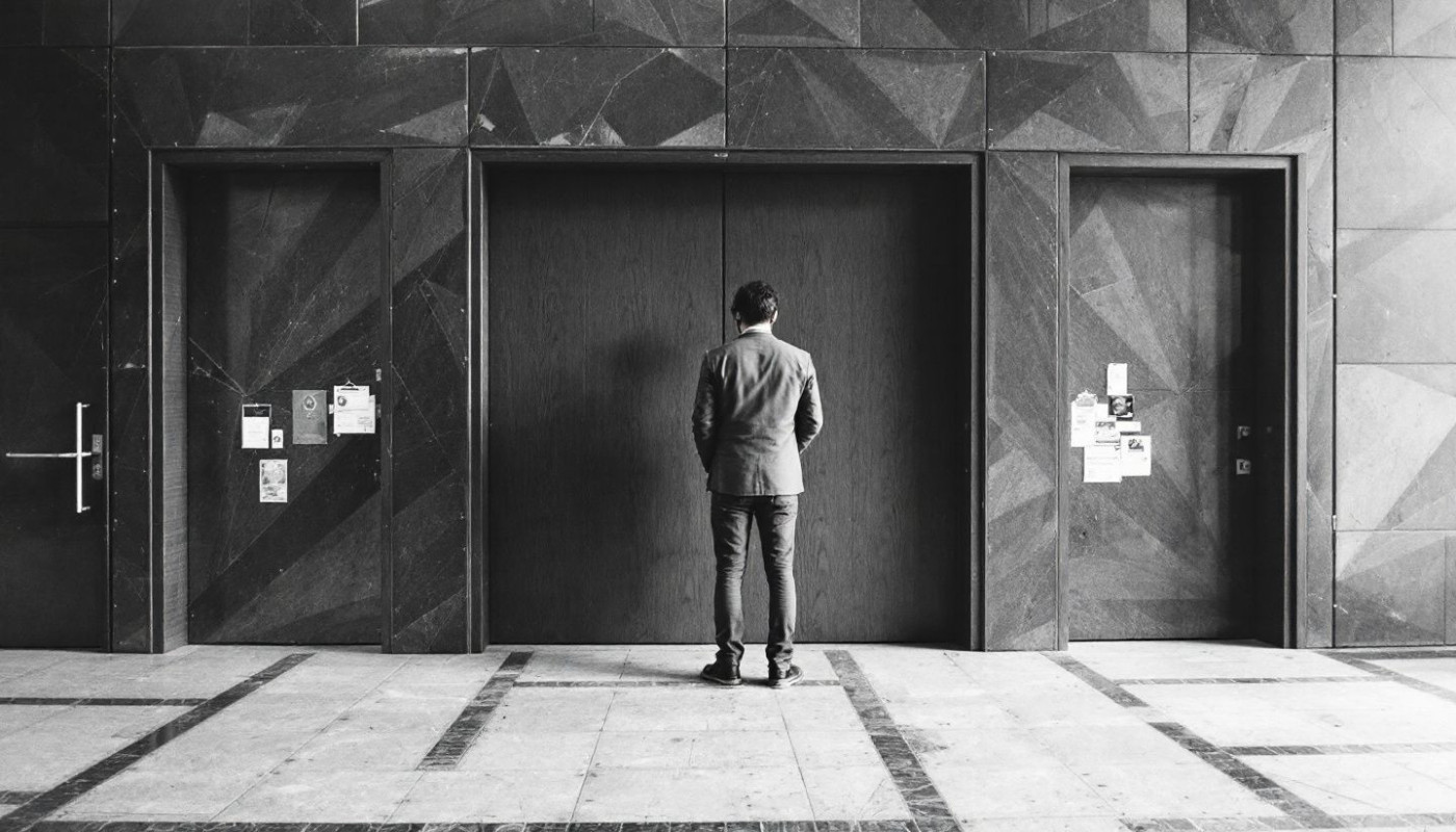 PEA Eigenverwaltung oder verwaltete Lösung: Was ist die bessere Wahl?